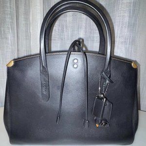 Coach Cooper Caryall Bag Glovetanned Leather Black